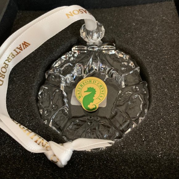 Brand New in Box Waterford Mini Wreath Ornament - Picture 2 of 4